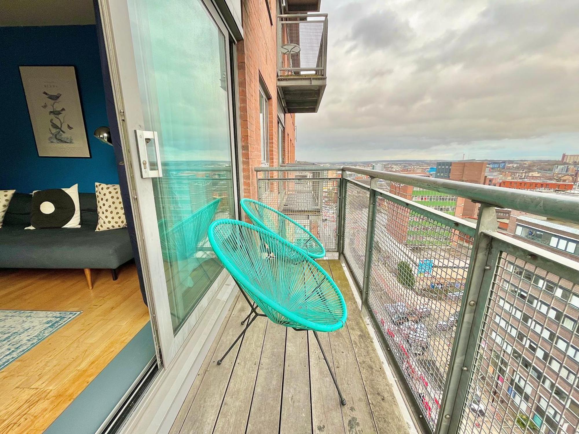 Skyview Apartment By Noknokstay - City Centre With Parking - Group, Family, Business Sheffield Exterior photo
