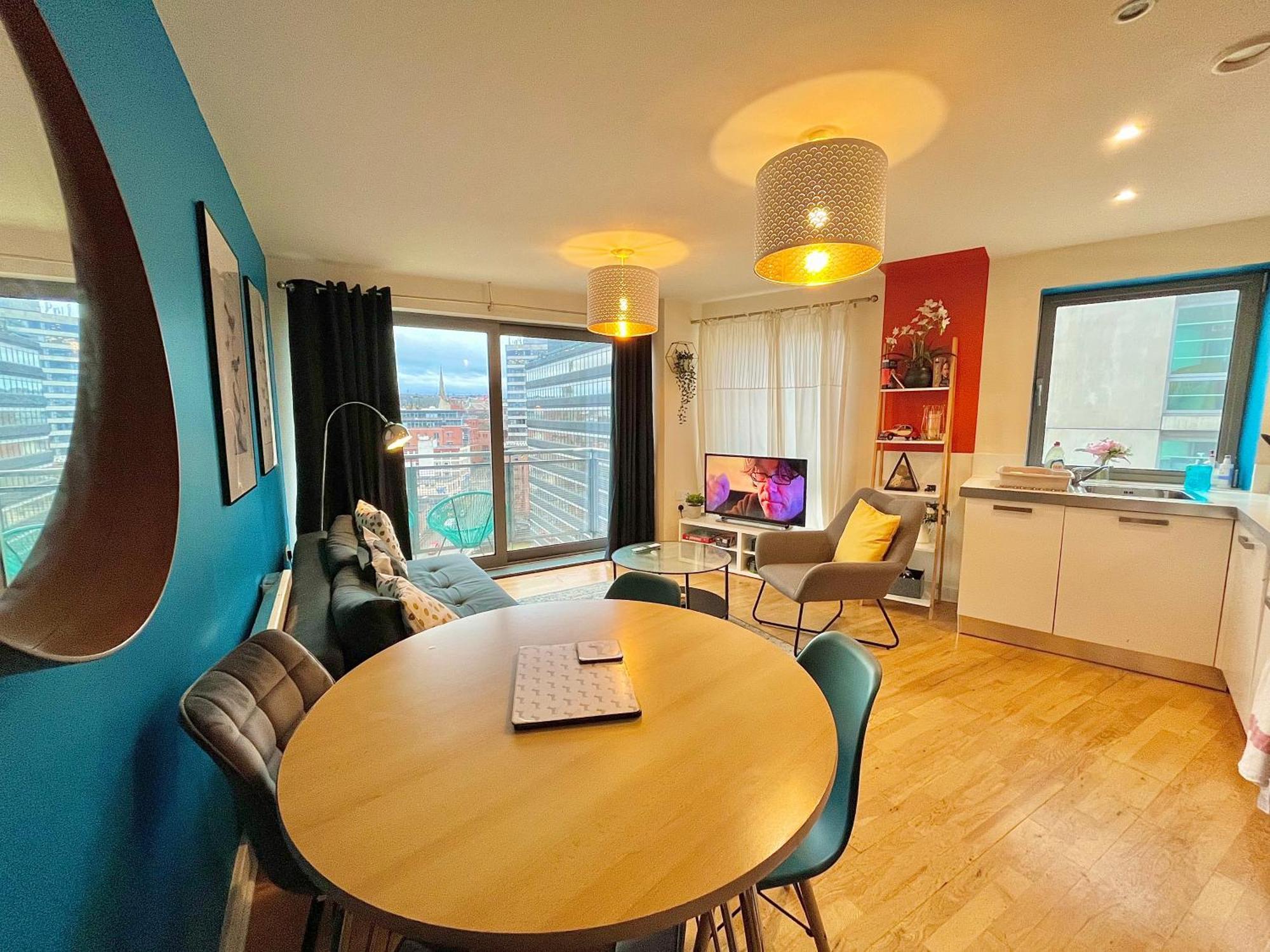 Skyview Apartment By Noknokstay - City Centre With Parking - Group, Family, Business Sheffield Exterior photo